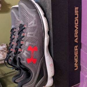 NEW UA Micro G Attack never worn